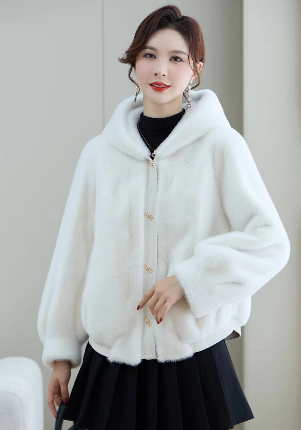 HF-ATFR96215: Winter Thick Warm Faux Mink Fur Coat Luxury Designer Clothes Winter Hoodie Jacket - Click Image to Close