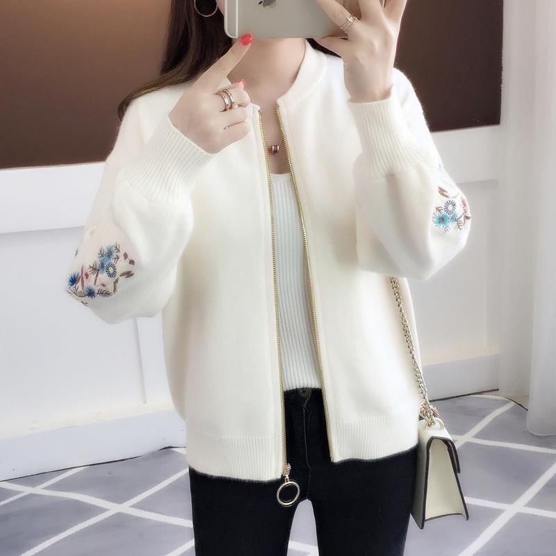 HF-SWTWEB01: Spring new knitted cardigan sweater women's short loose version with embroidered Swater baseball uniform - Click Image to Close