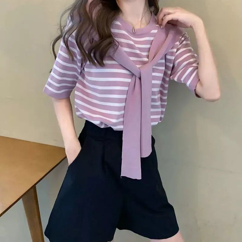 HF-TSTBS03: women's summer loose stripes short sleeve t-shirt with biult-in scarf